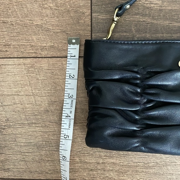 Michael Kors bag - Picture 11 of 12